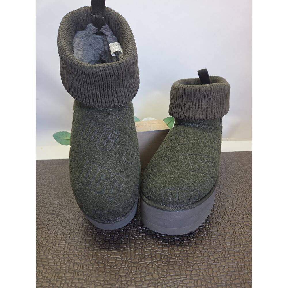 UGG CLASSIC MINI PLATFORM FELTED FOREST NIGHT SHEEPSKIN WOMEN'S BOOTS SIZE US 12